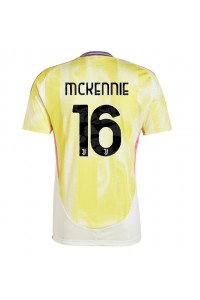 Juventus Weston McKennie #16 Voetbaltruitje Uit tenue 2024-25 Korte Mouw